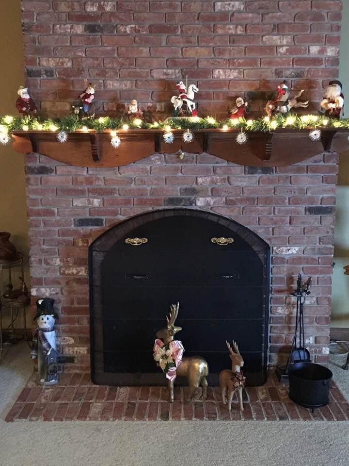 Merry Christmas from Santa Stan Taylor’s Home !!!⛄️