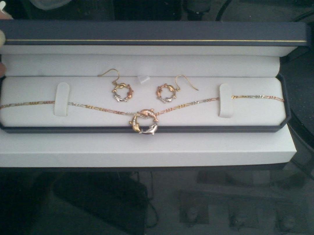 This year's anniversary gift! =) <3