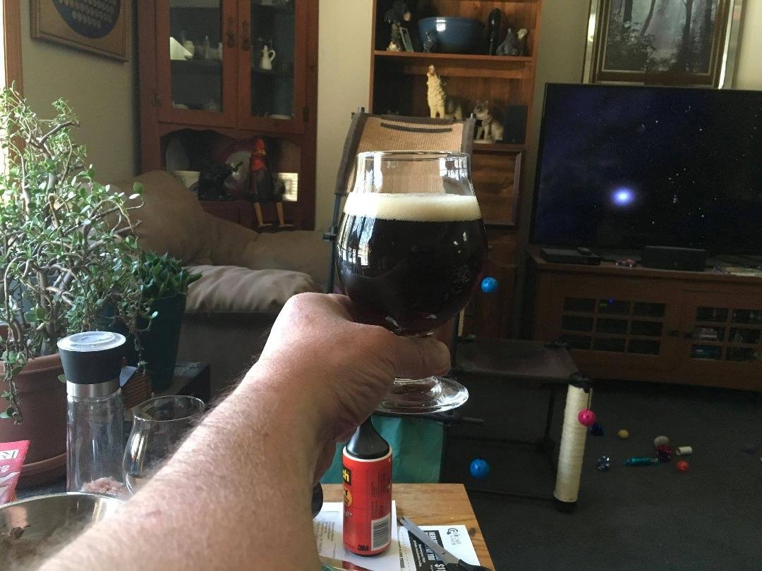 This is the 2nd time I ever made homemade beer. This one is a dry stout and taste just like Guinness, Yum  😋