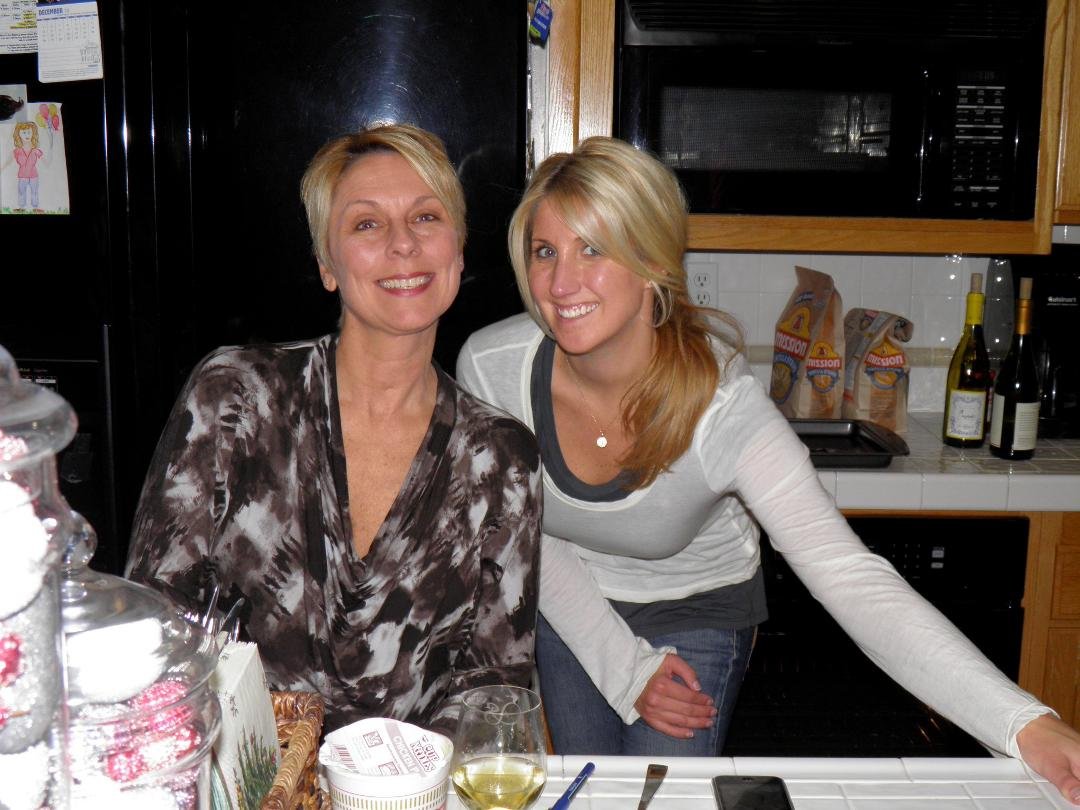Ginger Sorosky and Jennifer Sanders Christmas 2010