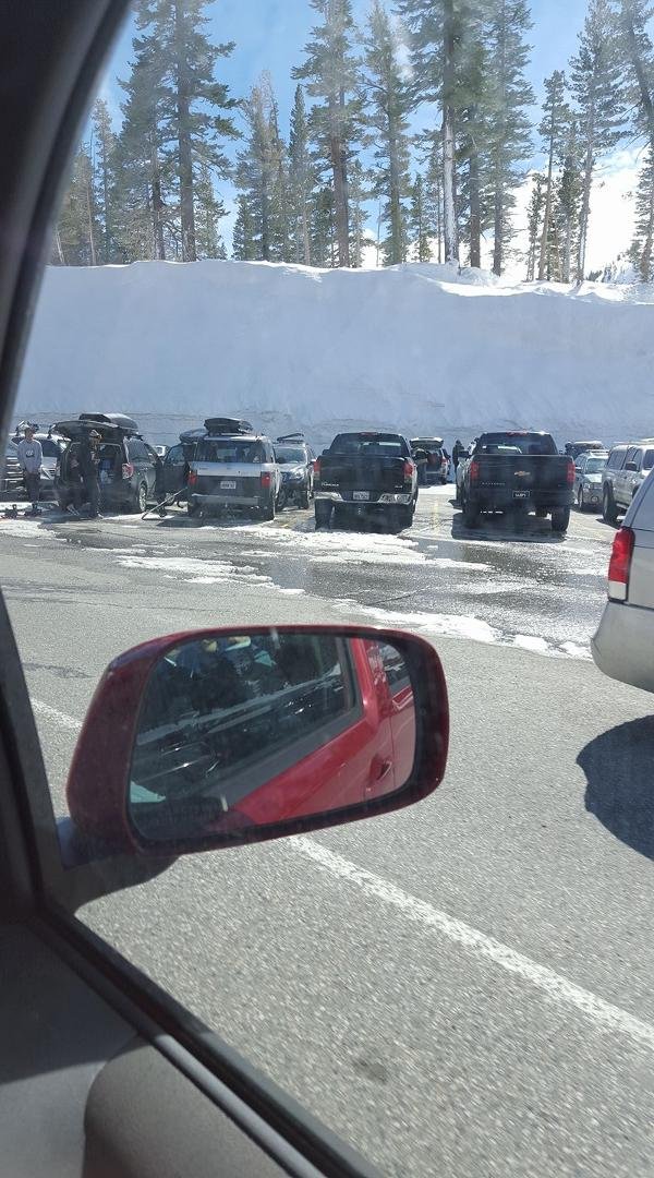 Parking lot at chair 2 at Mammoth Ski resort