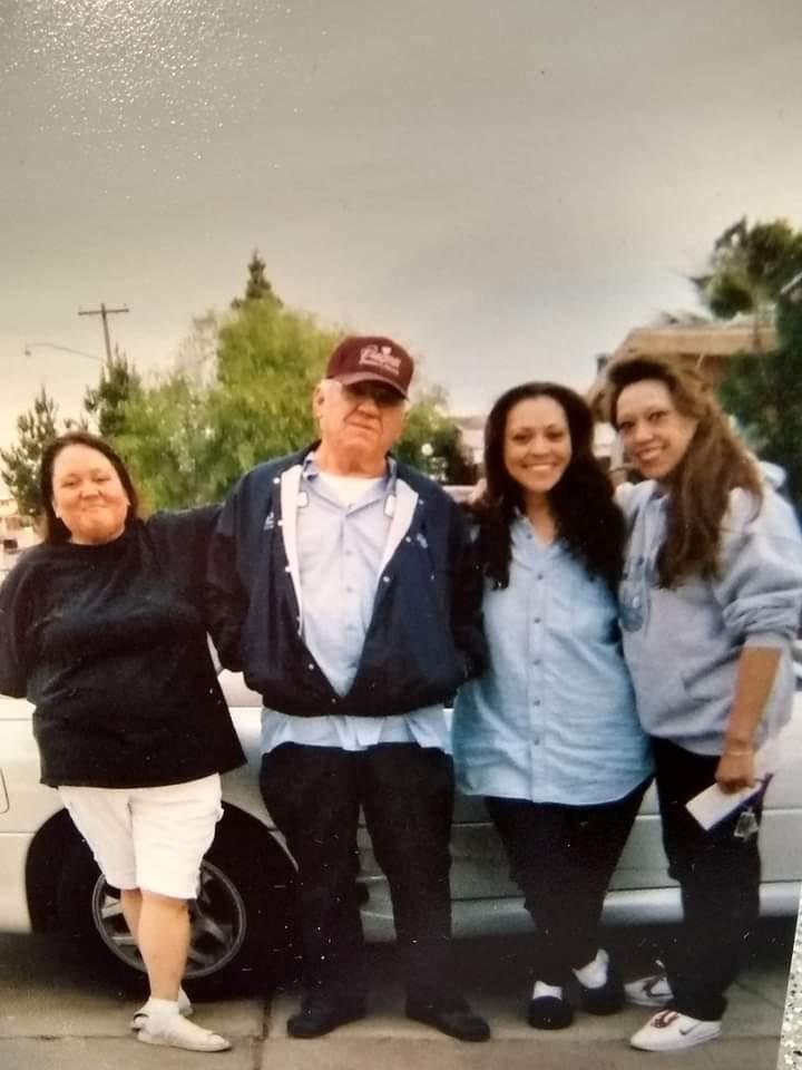 Thinking about my daddy all day today ❤️ Happy Heavenly Birthday! I can't believe it's been six years!