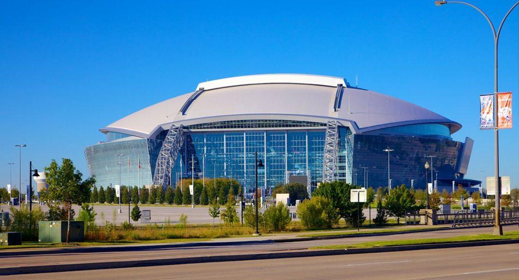 Nelson Cabassa I took a picture of at&t stadium though you mite like it
