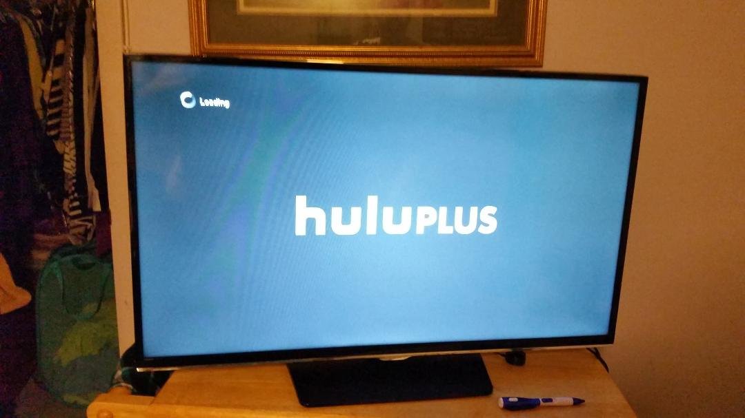 Check out my new present to myself, it is beautiful AND smart. My aunt Leslie said "of course it's smart".  She knows me well. :)