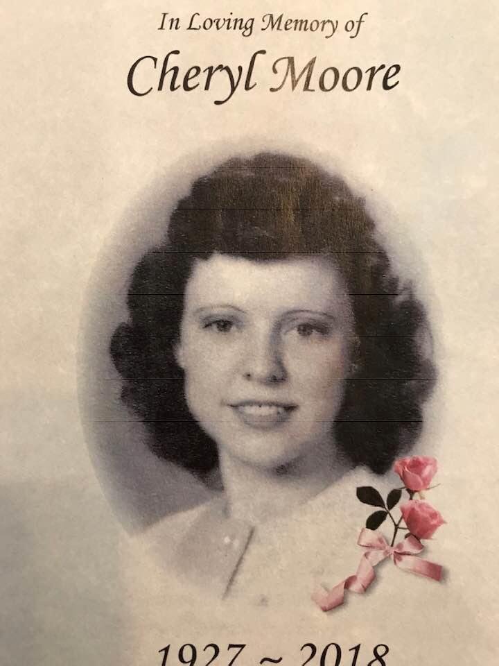 My mother-in-law was a beautiful woman. She was about 18 or 19 at the time of this photo. We sure miss her.