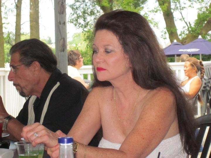 Vikki Solomon's album, Aug. birthdays at Lindy's  2010