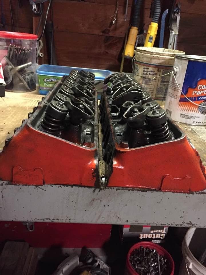 Oh yeah found um 461 double hump 202 intake valve Fuelie heads.