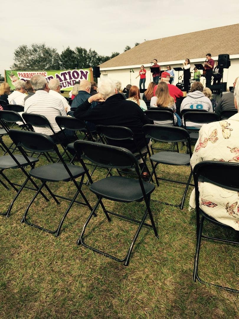 Great outdoor service at Parrish UMC this morning.....the music and sermon was inspirational.....and the food delicious.....especially the carrot cake.....my favorite.....many thanks to all those who helped to make this a h