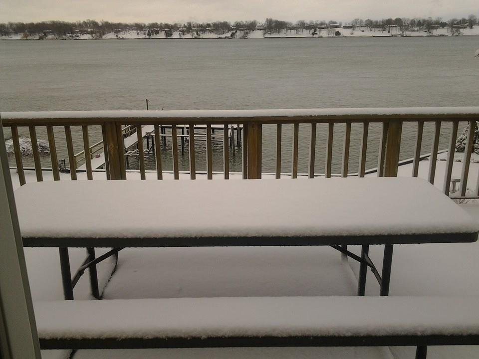 Yous gotta luv michigan! New record snowfall. K
