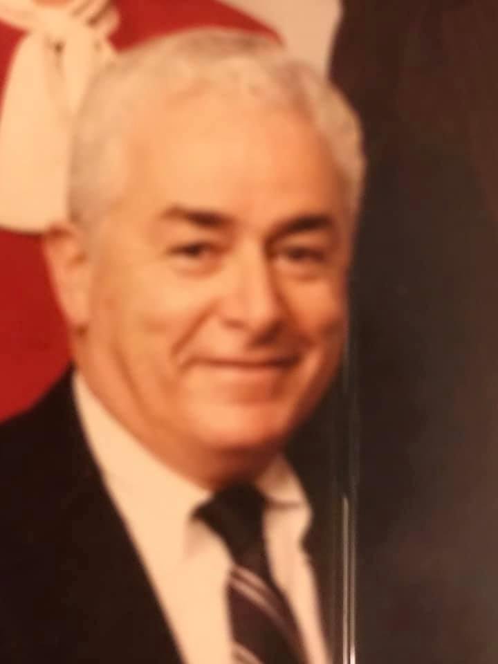 Once there was a man who swore he was incapable of siring anything but a male child. He ended up with 3 daughters! Happy Fathers Day dad. I miss you💕