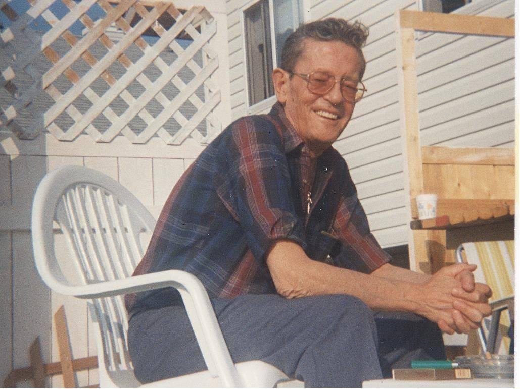 Happy belated fathers day. Hard to believe you've been gone 16 years. Miss you.