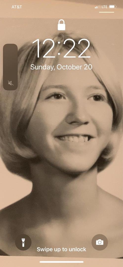 It’s with a heavy heart I announce the passing of my beautiful wife, Sandie Schroeder kahn of 53 years. We had a beautiful life together, raising 3 Wonderful children/ 7 Outstanding Grandchildren. I was privileged to have m