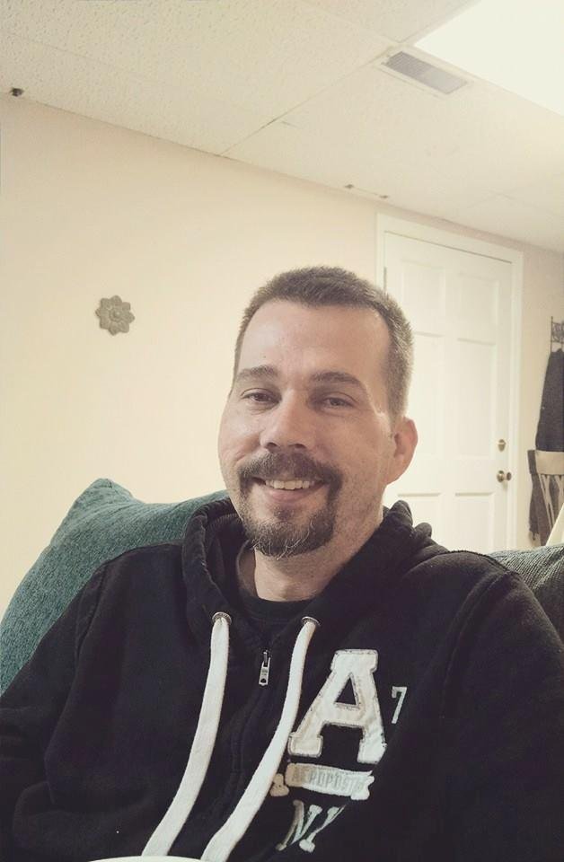 My hubby Steven Tweedy and his new hairdo!! Looking good baby!