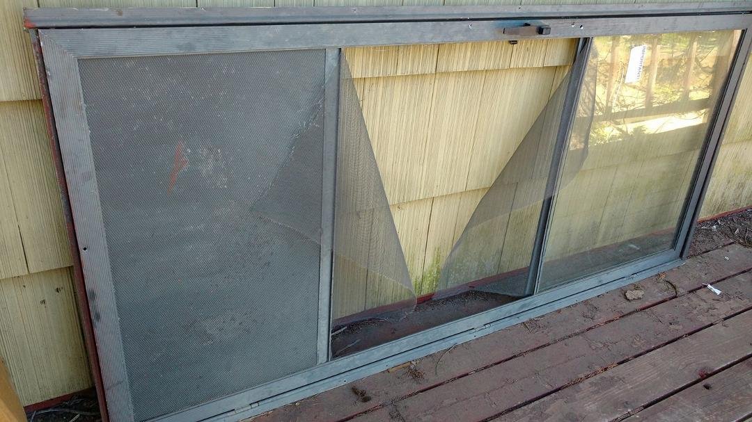 MISSING DECK SCREEN DOOR