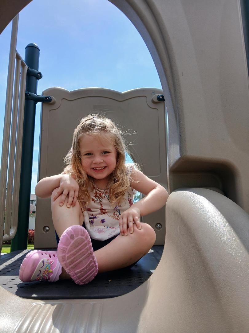 This little girl makes tough times not seem so tough, a normal Monday feel like a Friday, and the smile to always get her her way. If she could live at the park she would 😂