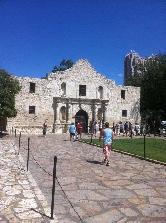 Remember the Alamo. I'm back in San Antonio today. It's been
43 years since I came here in 1968 with the Highland Park Pep Band