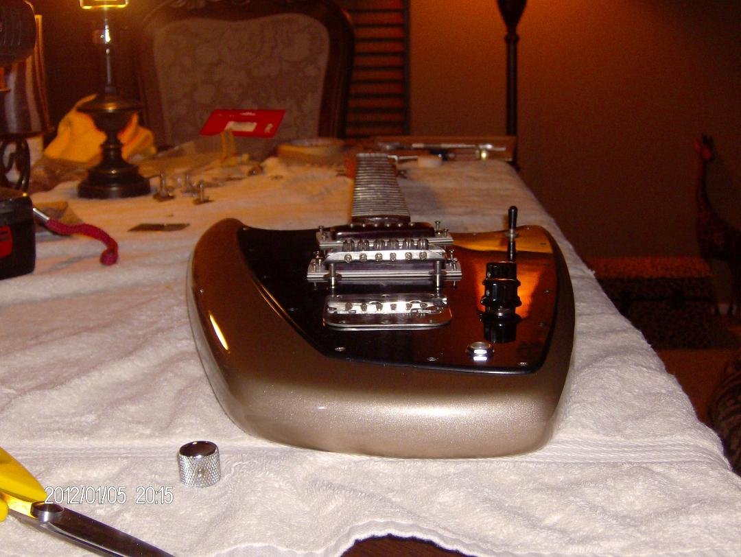 Get a real view of Americana guitar craftsmanship!!!!
You will never see a beauty like this as there might be seven or eight of these left alive in the world remember 1967 and all the hippie flower power and are you going