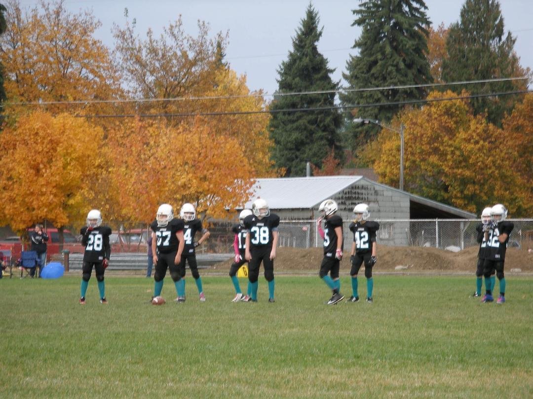Congratulations to my grandson Matias (#38) and his team "The Jaguars "for taking 2nd place in the season for Coeur d Alene tackle....great year boys...