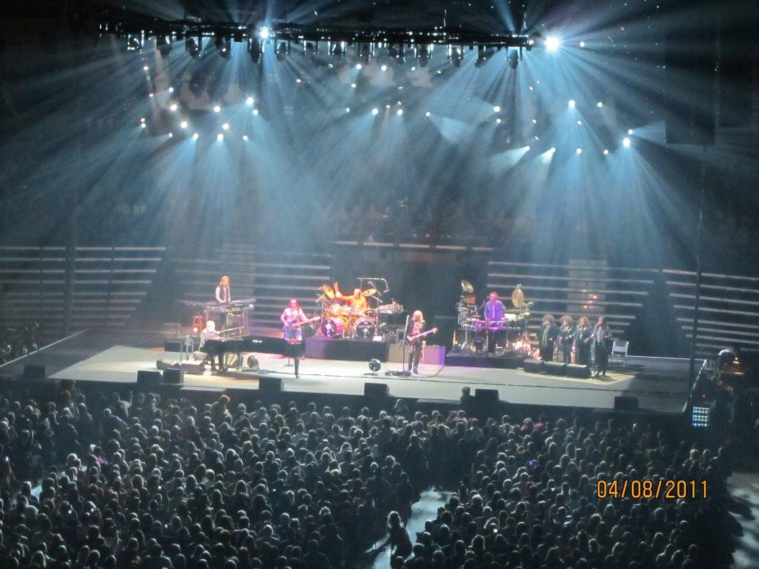 Steve Watilo's album, Elton John 4/8/2011