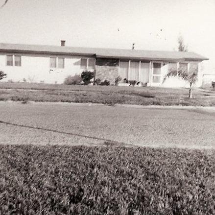 A typical Florida home in 1950s Tampa. This was our house located in Gandy Gardens community in SW Tampa near Westshore and Gandy Blvd. Most Florida homes back then had jealousie windows, no air conditioning, but a fuel oil