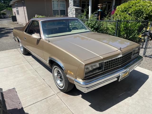 The 1986 El Camino is coming together. This is how it would have looked coming from the factory. Dark Chestnut (62) on roof and rockers with Light Chestnut (58) in the middle and bed. I painted it at Clackamas Community