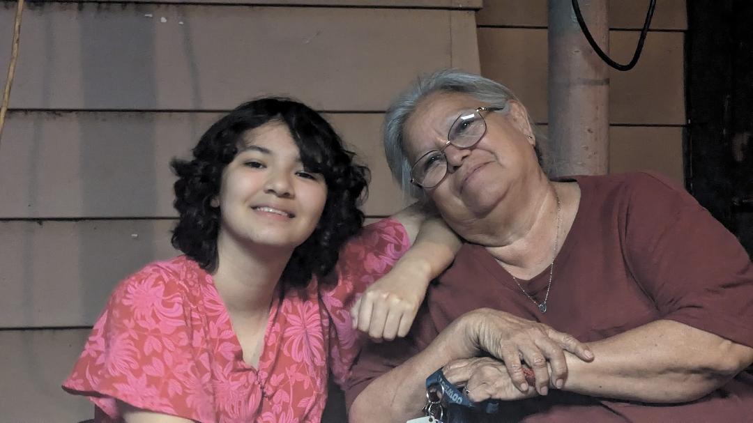 Happy anniversary to Alma Deleon and Bobby Deleon , 27 years of marriage 🥰🥰🥰