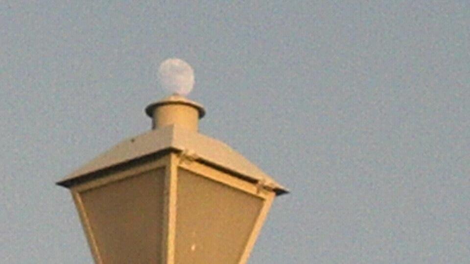 The moon on my lamp post