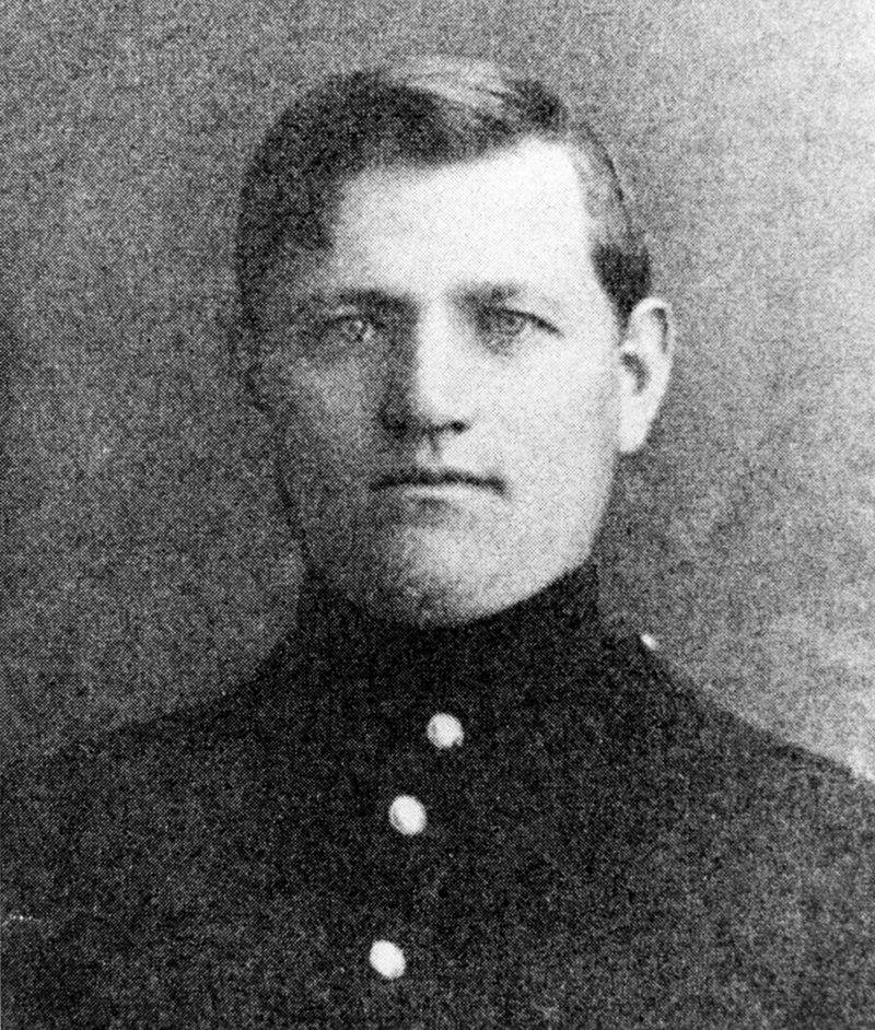 Matej Kocak † Marine Corps Sergeant south of Soissons, France Jul 18, 1918 Single-handedly silenced a machine gun nest and led a successful attack on a second nest
Medal of Honor