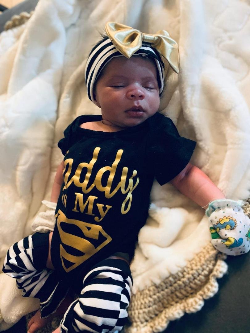 Look at my widdle niecey still cant believe Manky got a baby girl, his twin. Another girl in our family in juiced 😝😝😝😝😝 Trudy Mcclure-Dowell