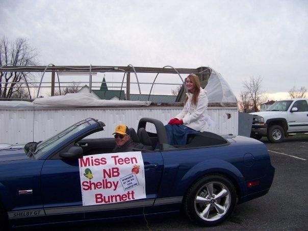 Shelby Burnett in a 2008 Shelby Mustang, Loaned by Mike Kehoe Ford of Jefferson City, New Bloomfield 2009 Christmas Parade. Poppy Fred Case driving, (most of the time).