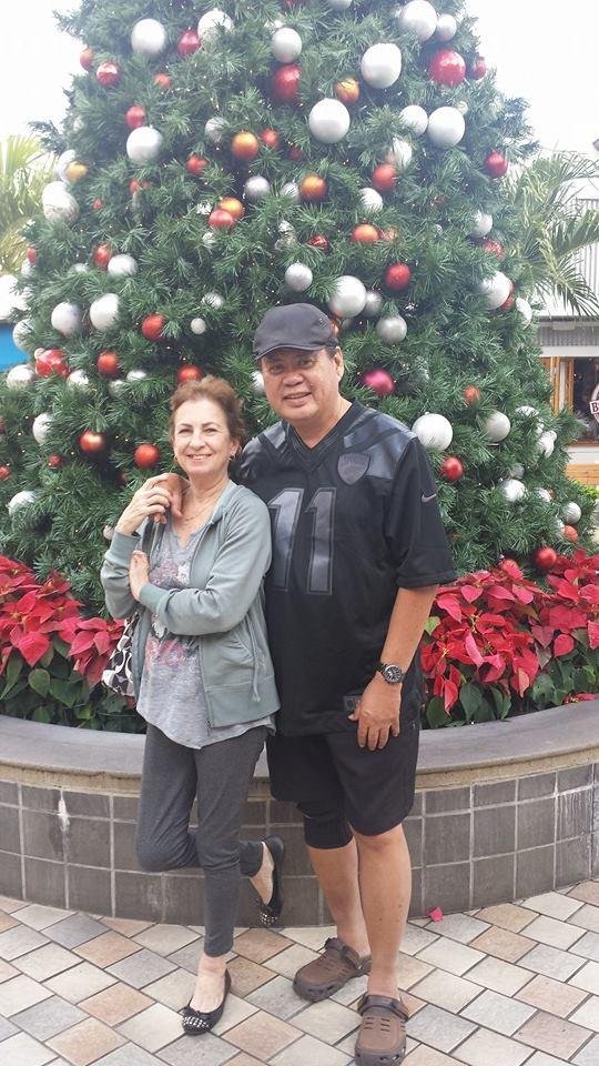 HAPPY HOLIDAYS