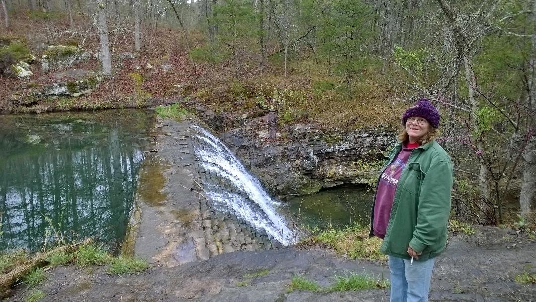 Been in the Ozark Arkansas mountains and had no signal 📶.