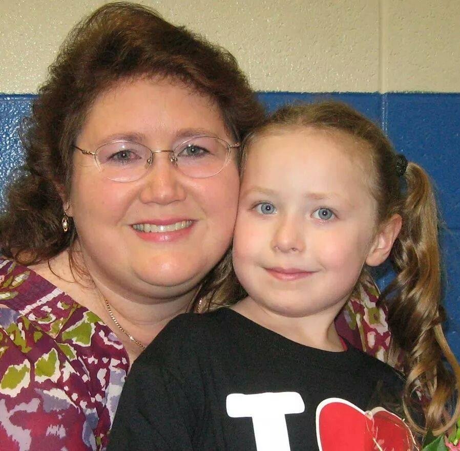 Happy Birthday to Kelly, my daughter and best friend. I love you with all my heart.