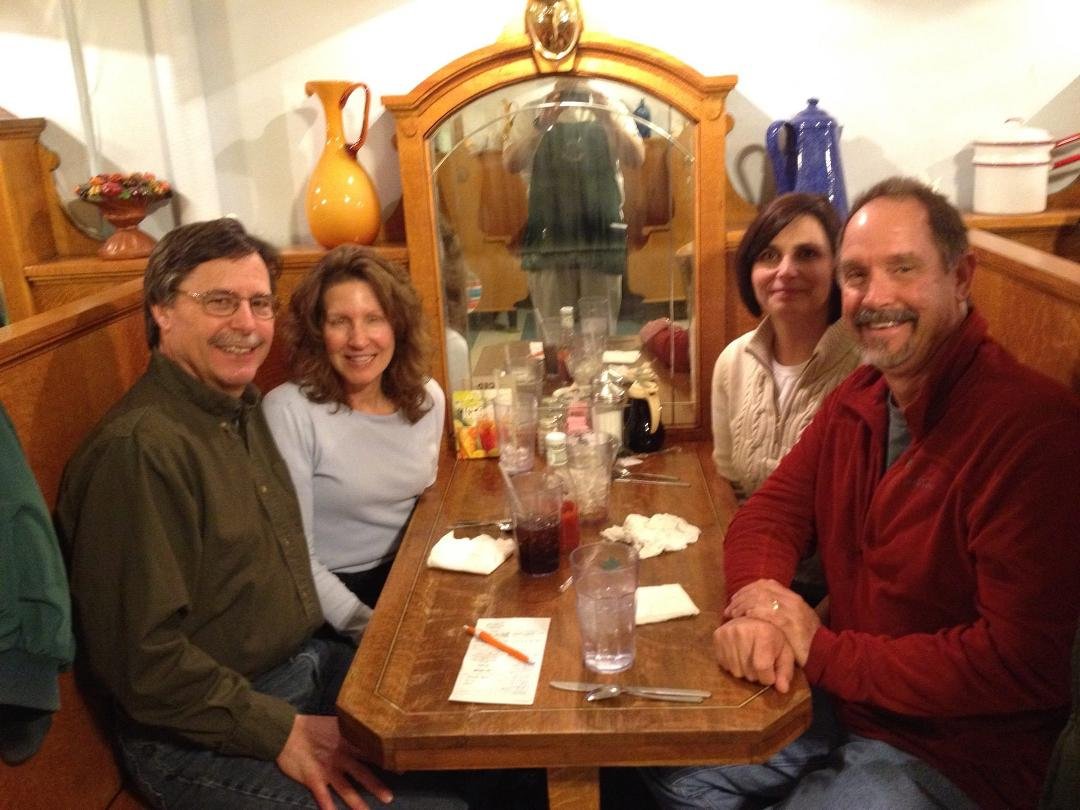 Fun weekend with my brother Mark and sister in-law Lori. Jim and I are so happy they are moving from Hawaii back to Illinois where they are so much closer!
