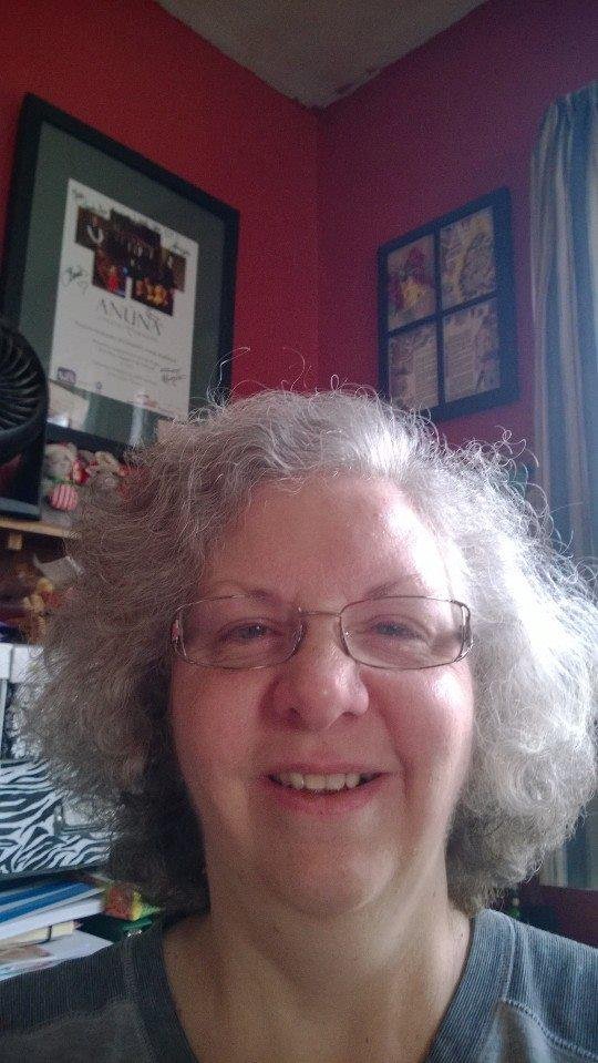 This is more me...I have to praxtice a lot...I can't do my hair like the hair dresser...uug