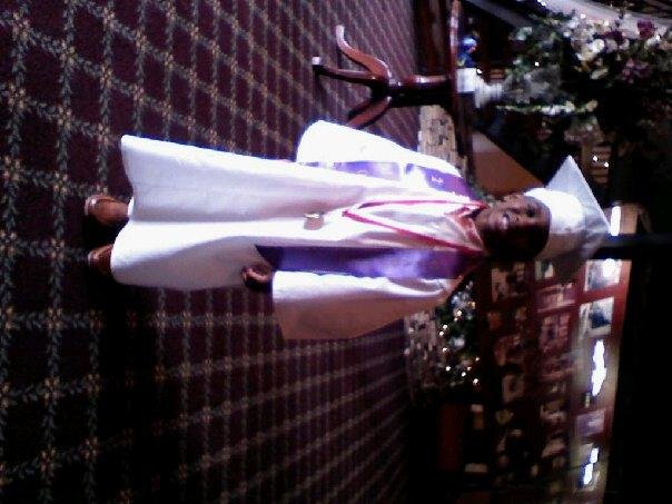 Future scholar ! Jus like his granpop!