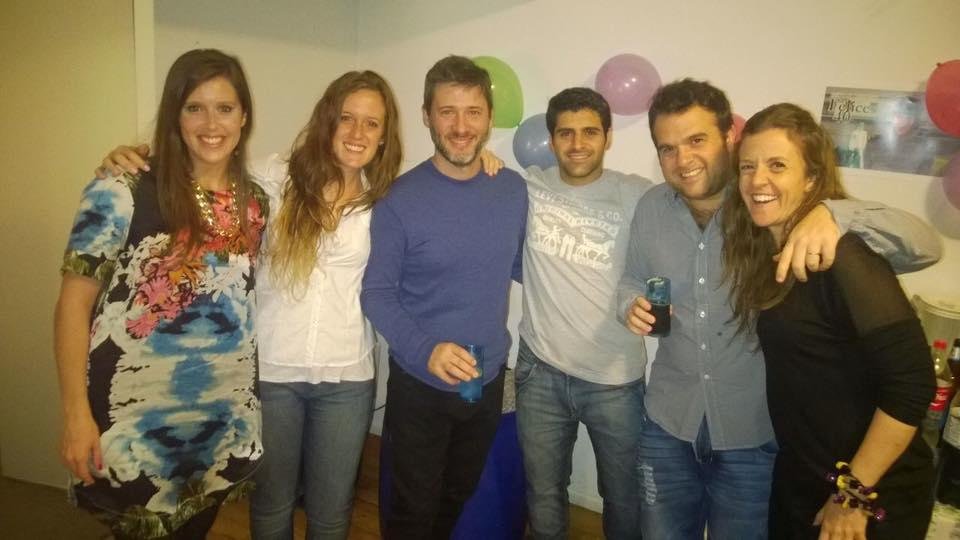 Feliz día del médico, Solcito, Vani y Nacho.
Los quiero.