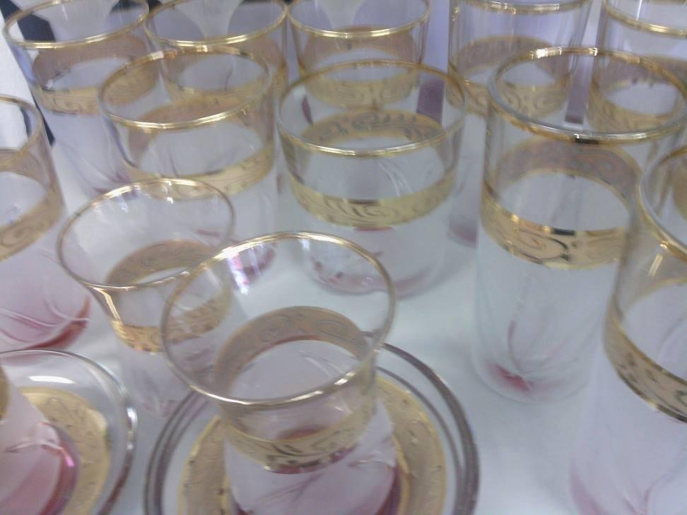 I am still trying to find info on this glassware.