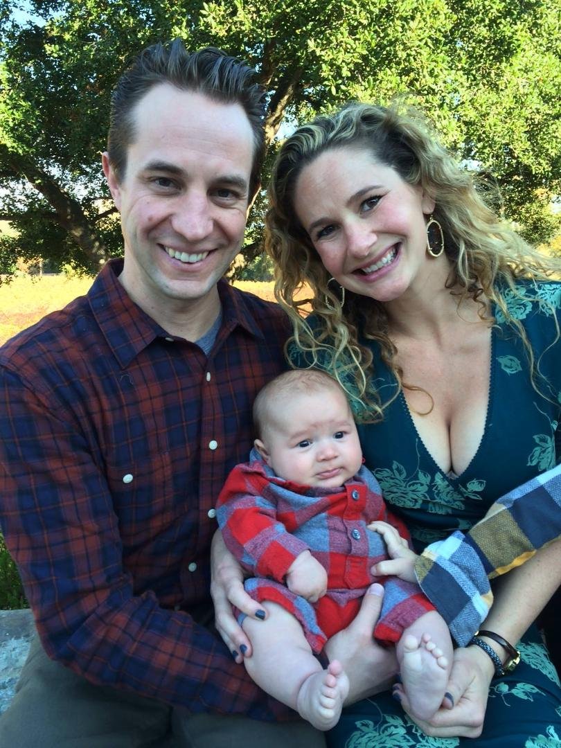 Thanksgiving day at the Hesslings with plenty of family, fun and good food.  Hope you all enjoyed yours...now it's on to Christmas!