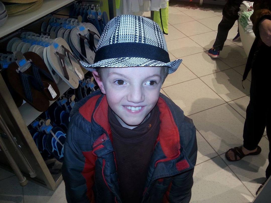 kace is such a ham love you. Those hats look so cute on you