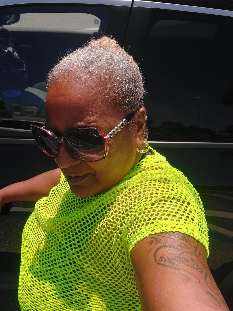 Bernice Taylor's album, Mobile uploads
