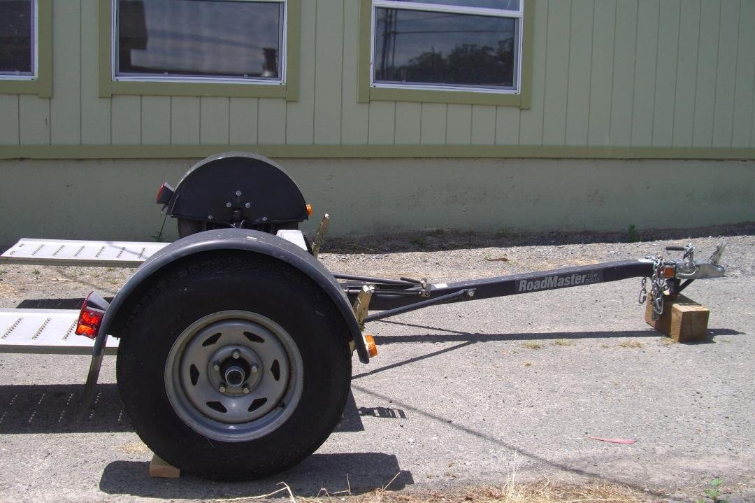 Larry Anderson's album, Tow Dolly
