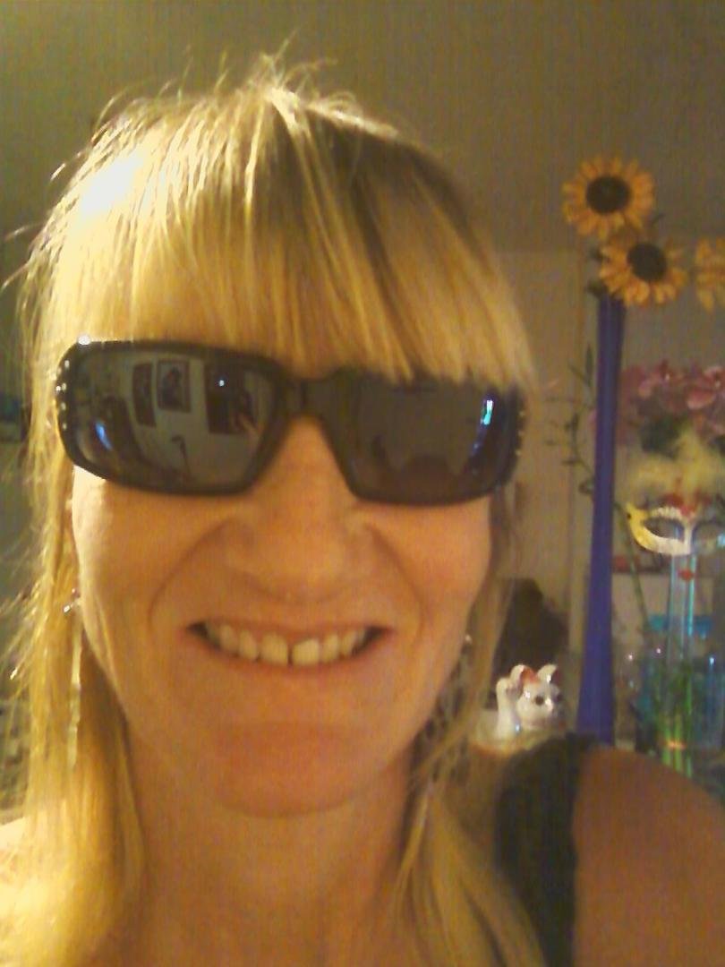 Dalina Nopens' album, August 7, 2011