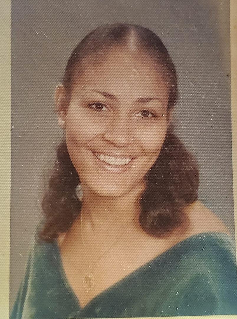 #senioryearchallenge﻿﻿  

Think about your SENIOR year in High School...if you can remember that long ago!! The longer ago it was, the more fun the answers will be! It doesn’t take but 5 minutes, do it!!! 😊.  This is kinda