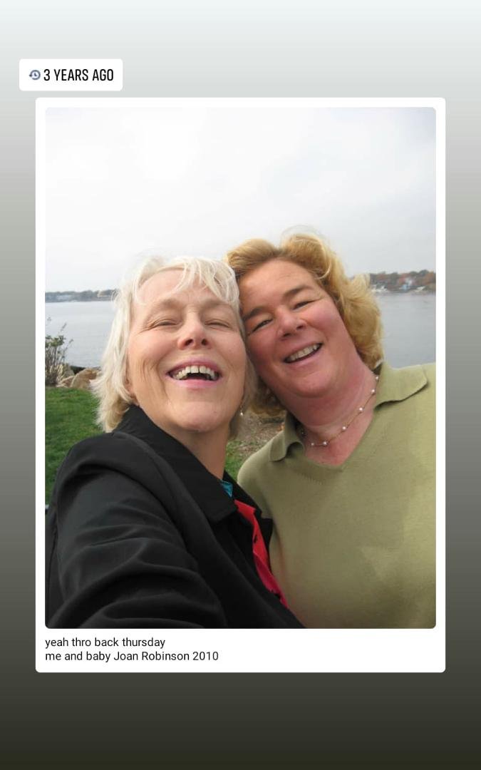 Kathy Vail's album, Mobile Uploads