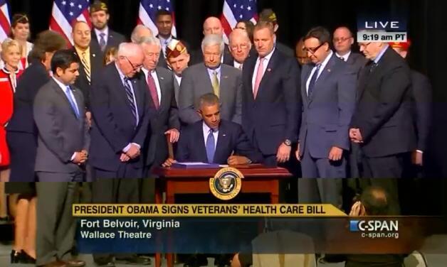 Is it just me, or is there something just not right in this photo?
Maybe it's who is in the background, and not up front. Just sayin.