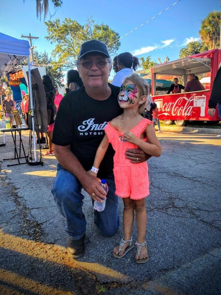 Oh my.  It's a Butterfly-kittykat, or my Grand daughter Summer..