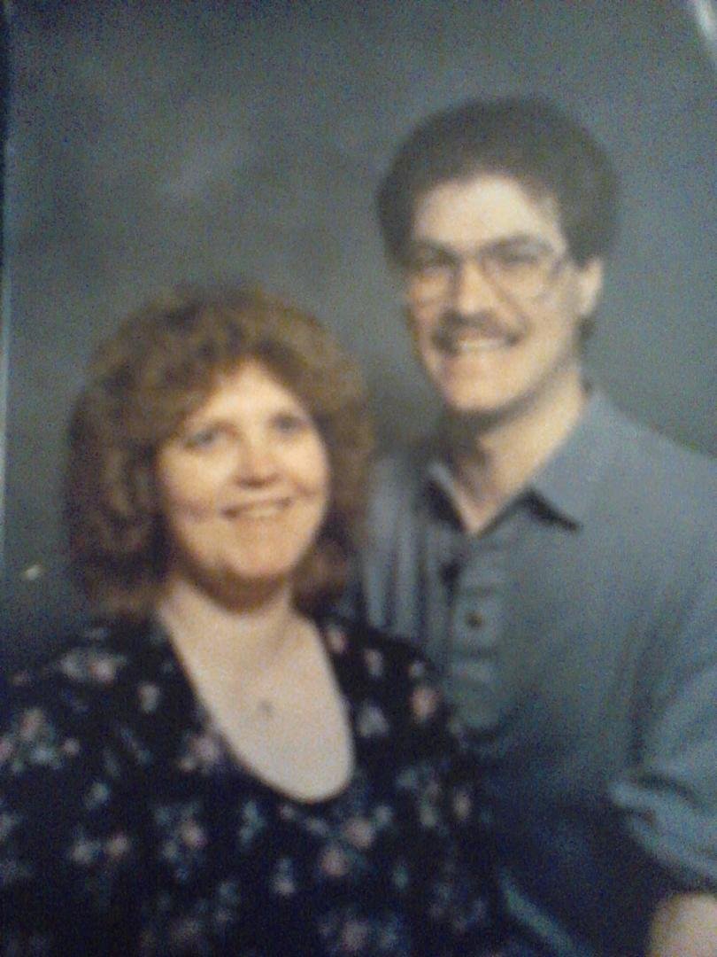 22 years ago I married my best friend Greg he's a great husband and still makes me laugh everyday. Happy Anniversary