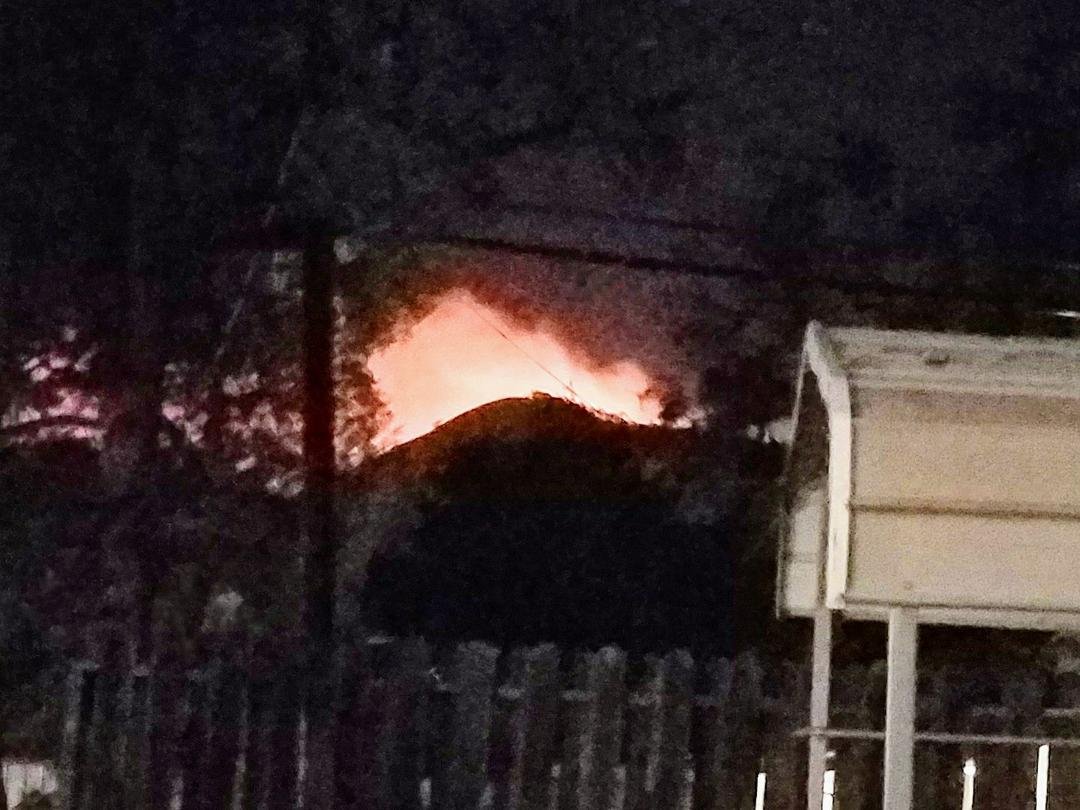Here we go again! Woke up to an evacuation phone call still far away from us🤤