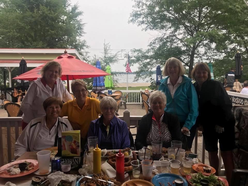 Lunch before the practice round in Alexandria